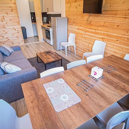 Aparthotel Le 1650 By Infini Mountain Les Orres Exterior foto